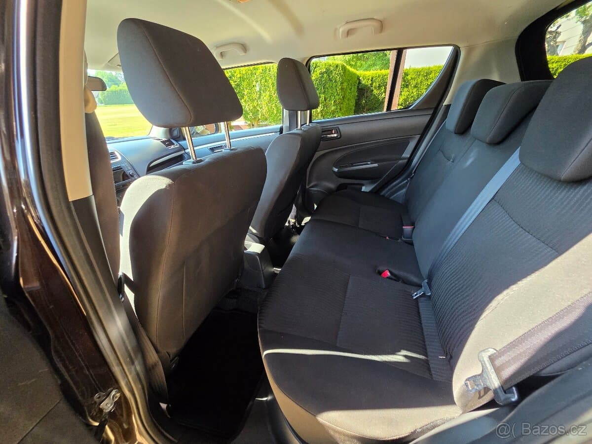 2012 Suzuki SWIFT - 11