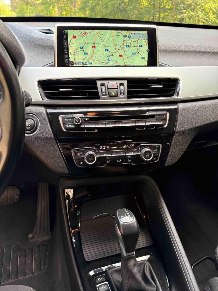 2016 BMW X1 - 11