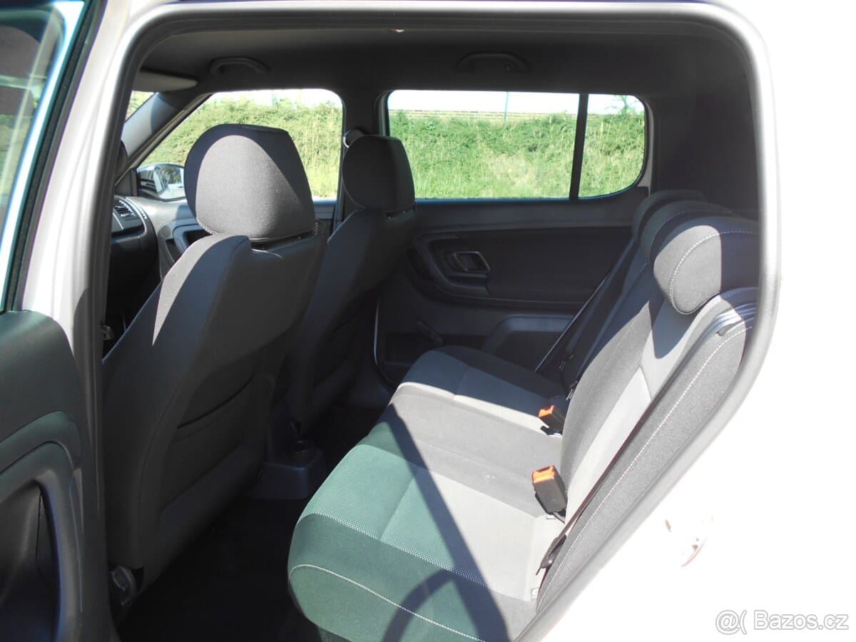 2012 Škoda FABIA - 11