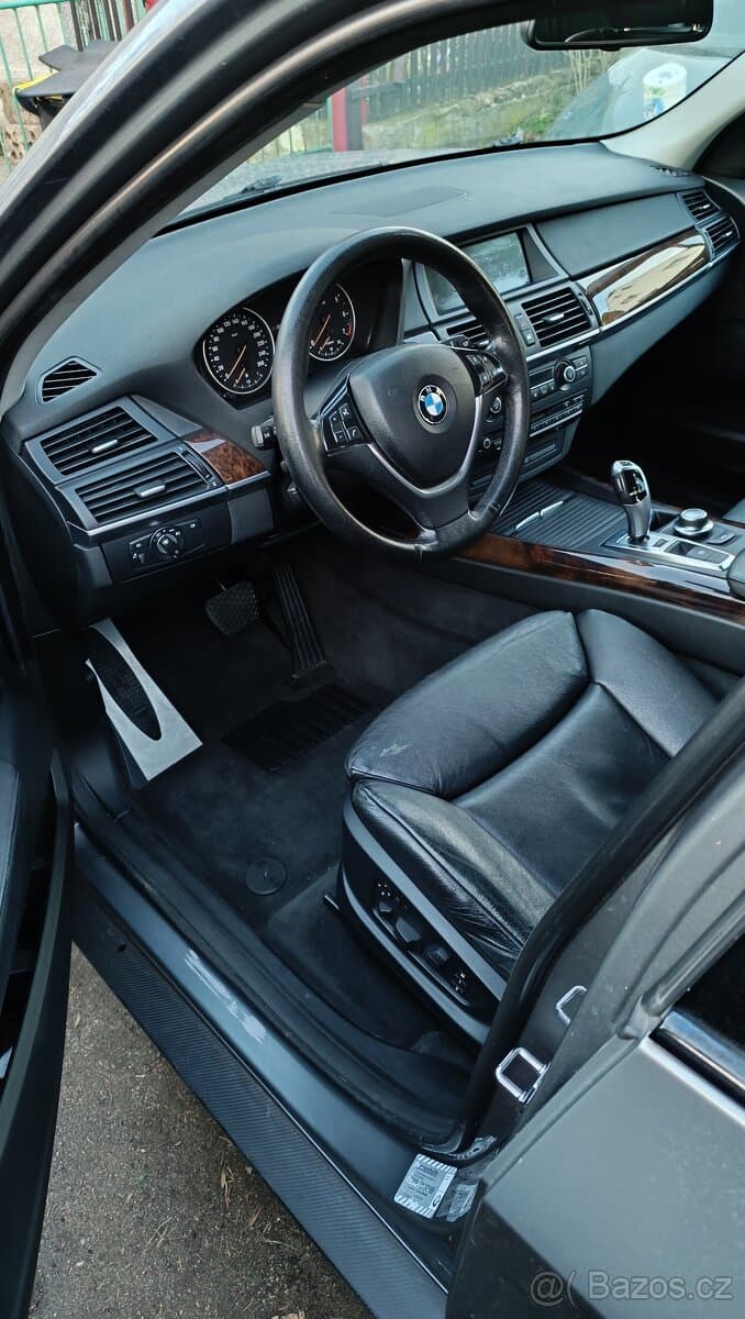 2008 BMW X5 - 11