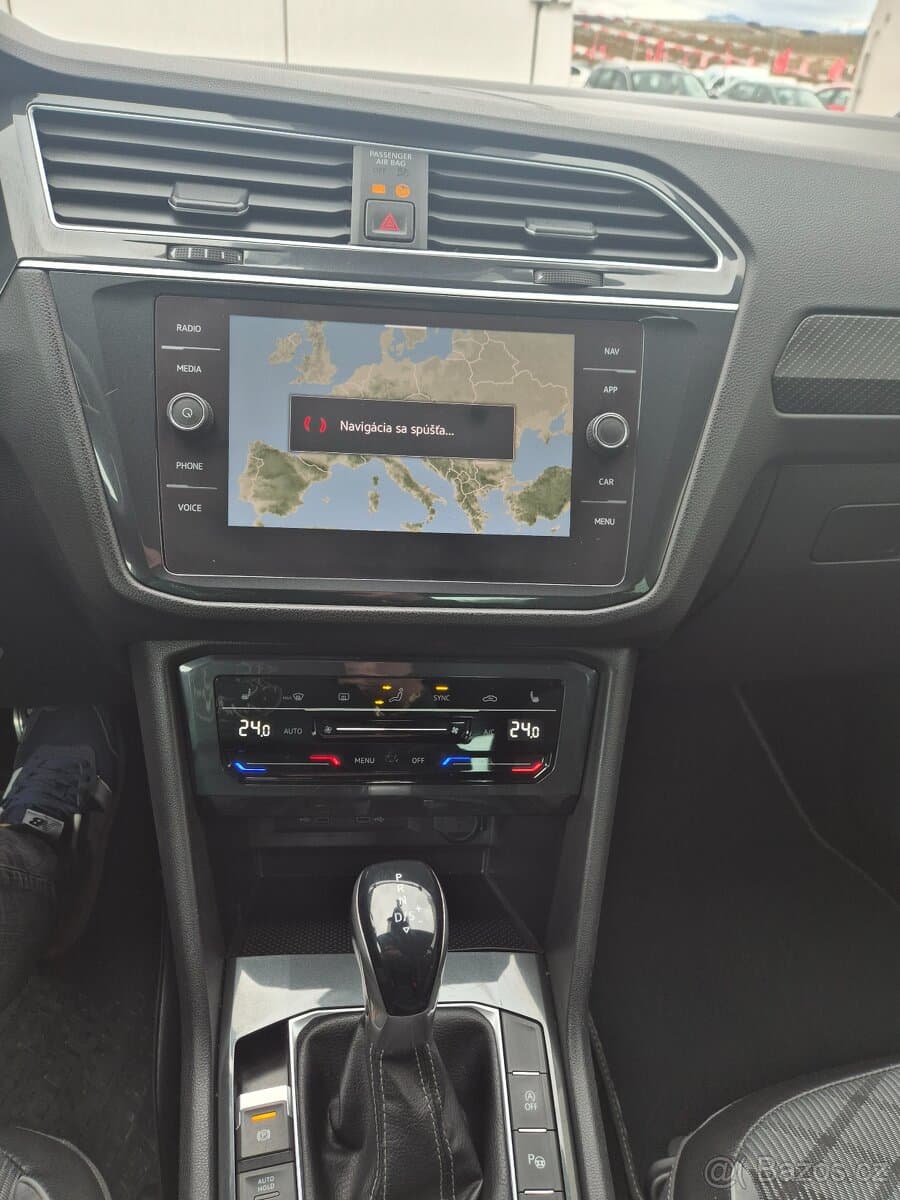 2021 Volkswagen TIGUAN - 11
