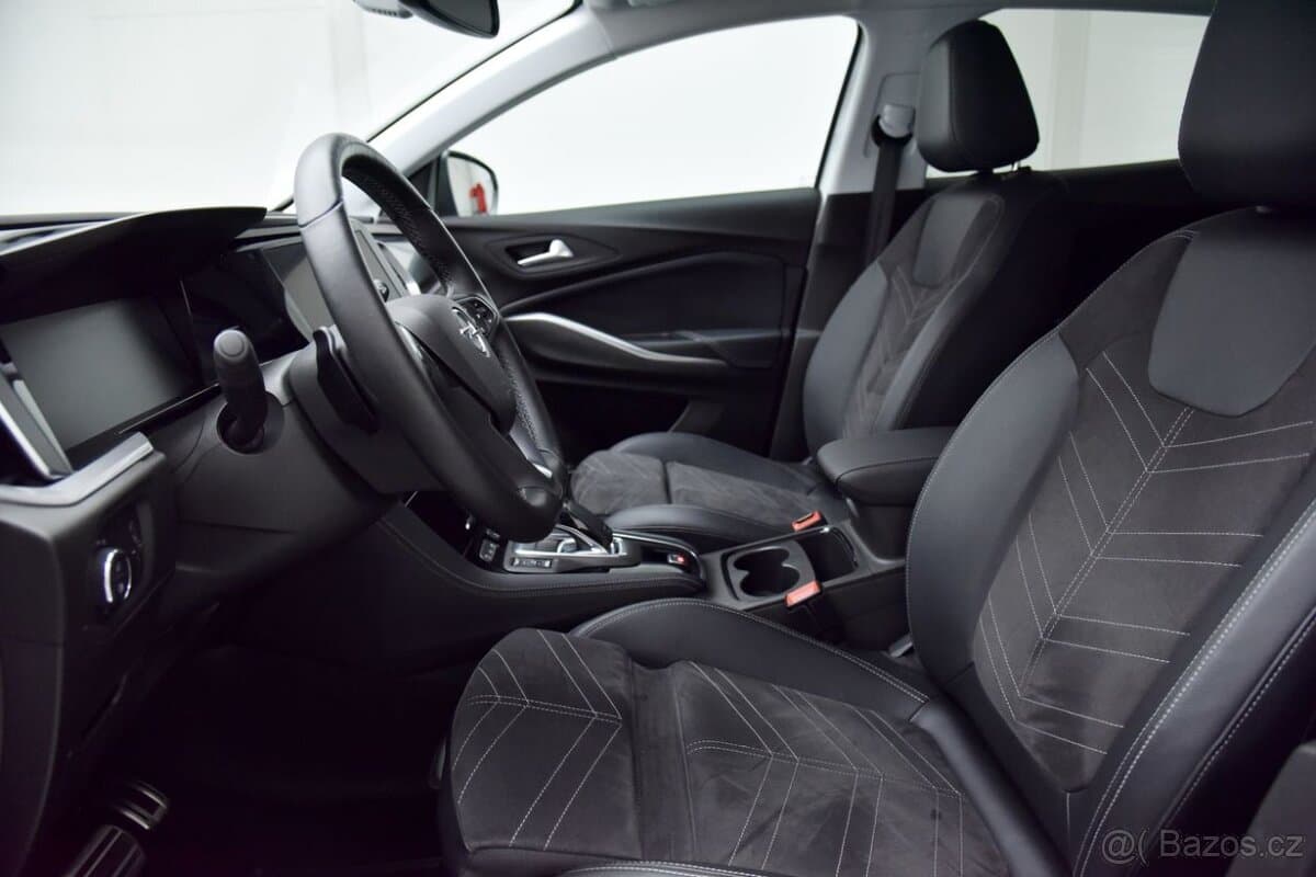 2022 Opel GRANDLAND - 11