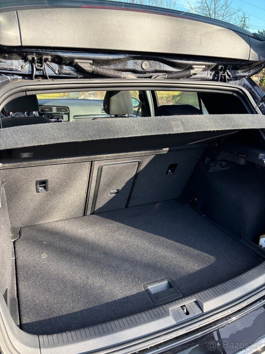 2014 Volkswagen GOLF - 11