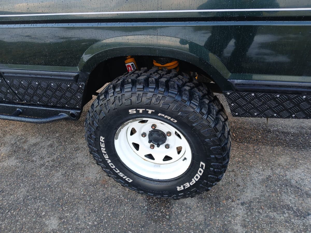 Land Rover DISCOVERY - 11