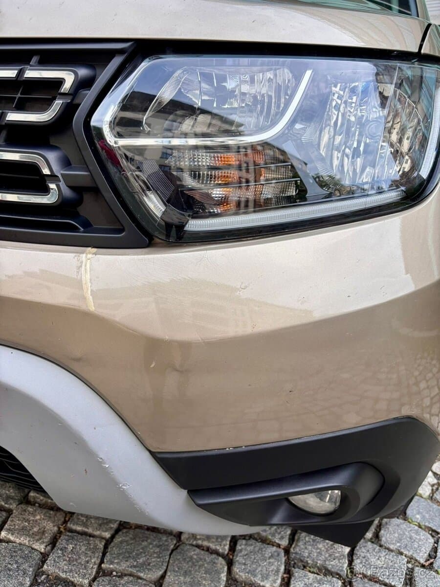 2020 Dacia DUSTER - 11