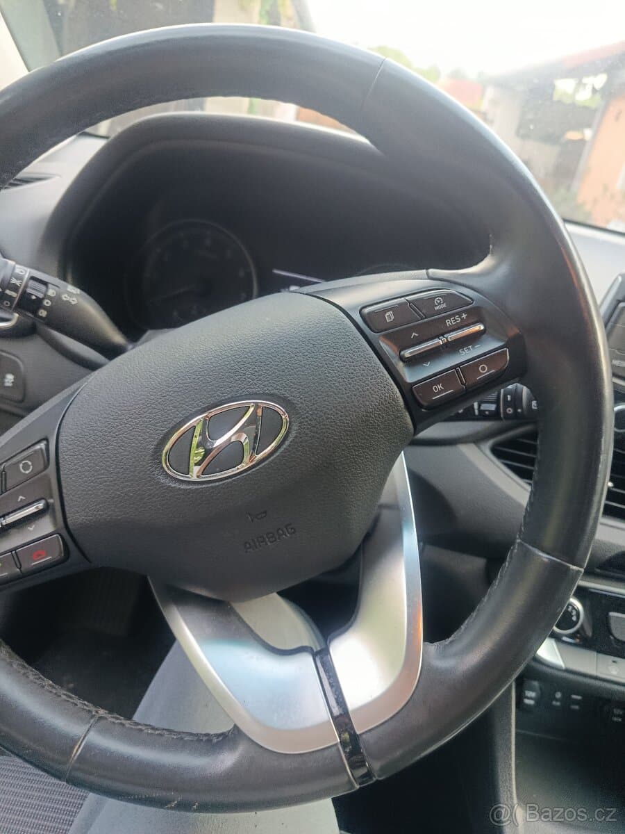 2017 Hyundai i30 - 11