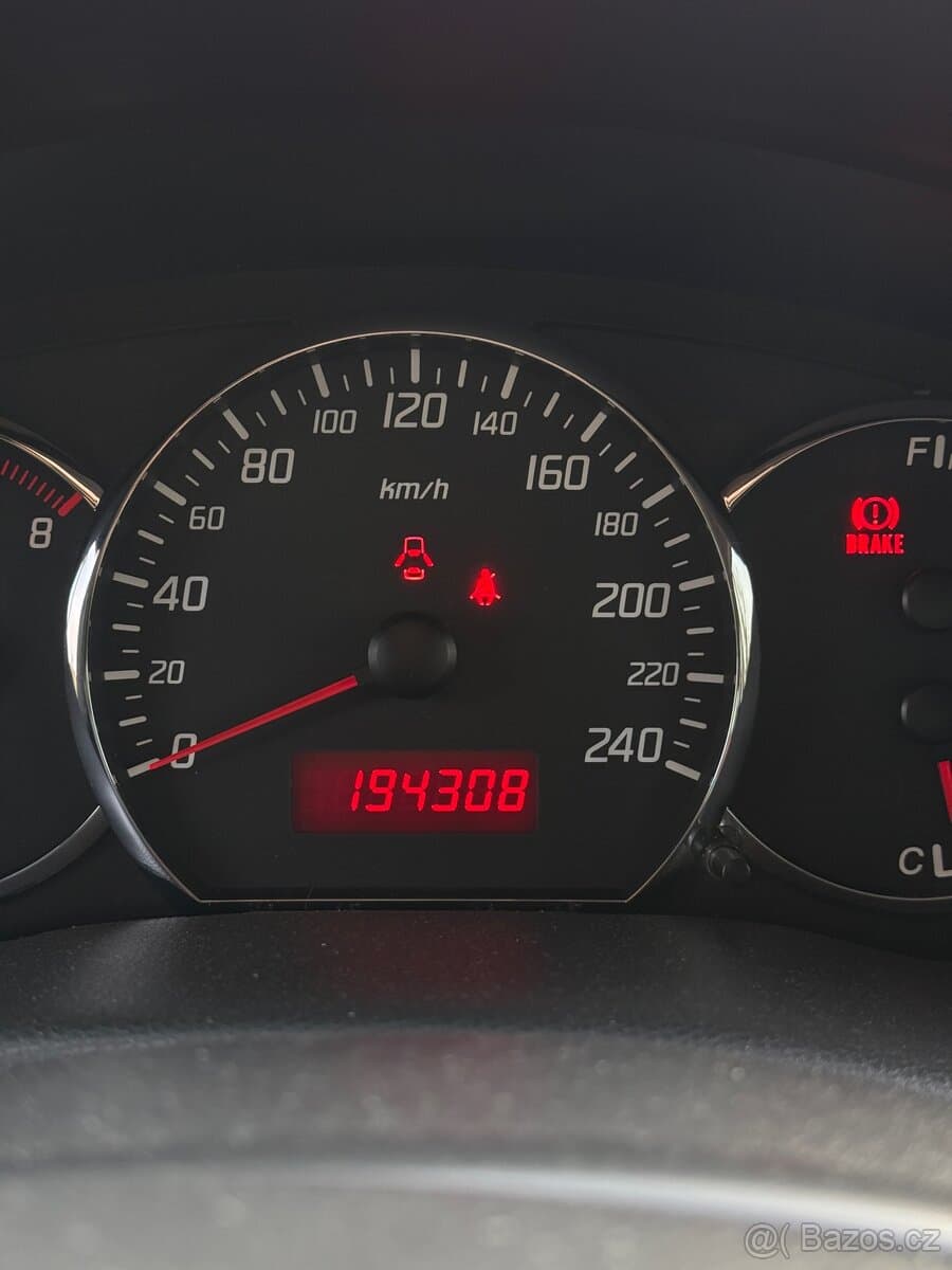 2007 Suzuki SWIFT - 11