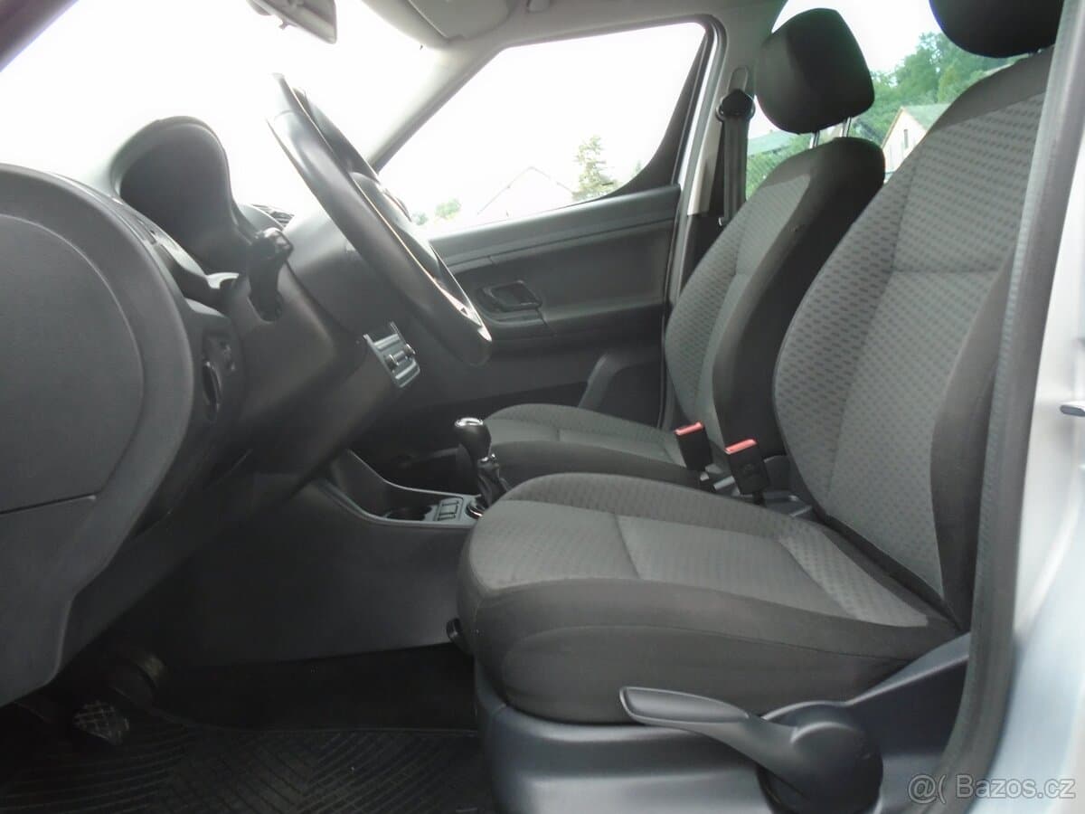 2015 Škoda ROOMSTER - 11