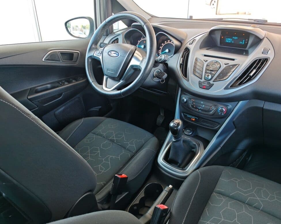 2015 Ford B-MAX - 11
