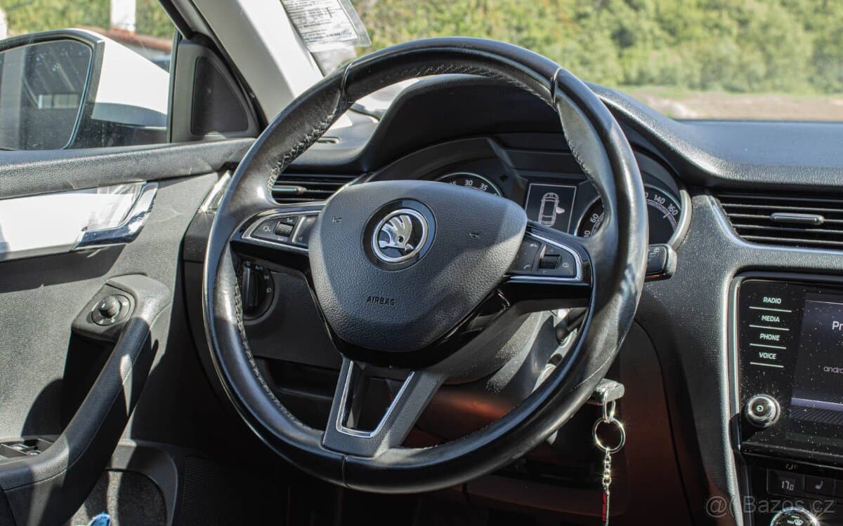 2017 Škoda OCTAVIA - 11