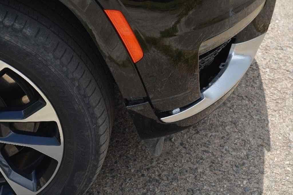 2021 Jeep CHEROKEE - 11