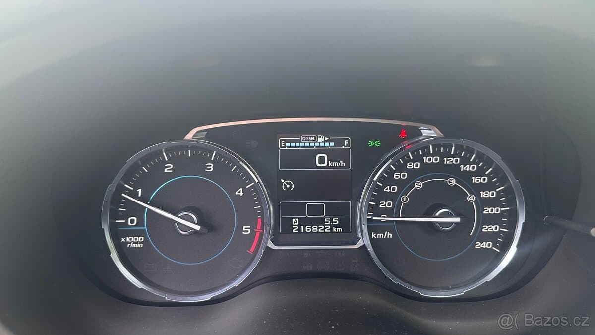 2016 Subaru FORESTER - 11
