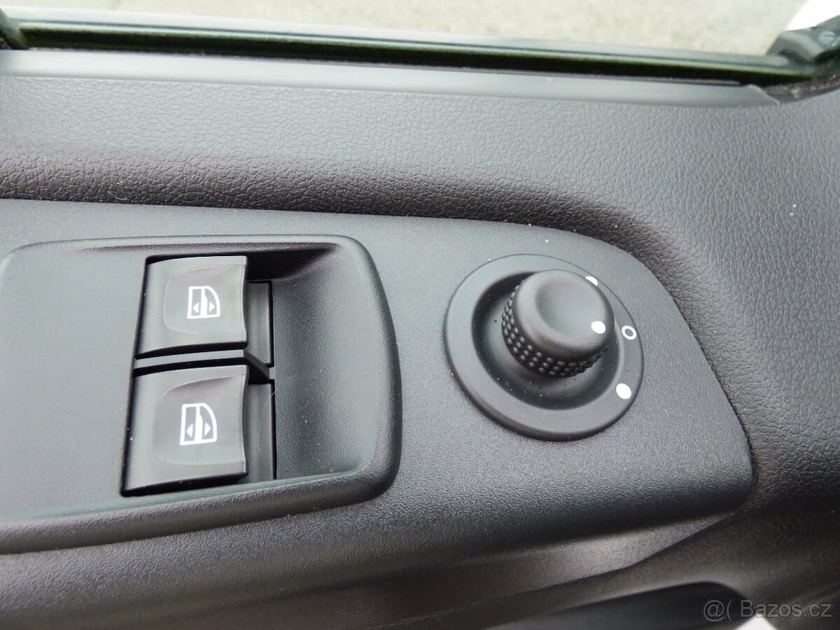 2021 Renault TRAFIC - 11