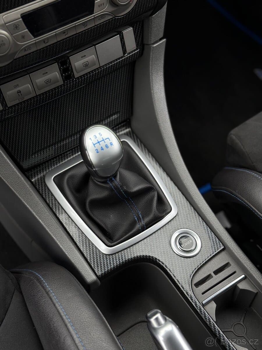 2011 Ford FOCUS - 11