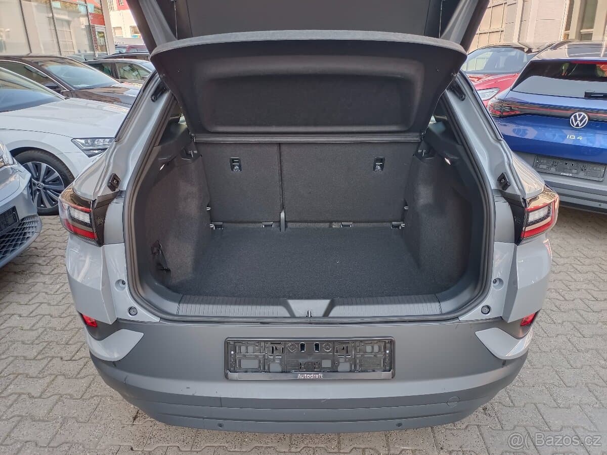 2023 Volkswagen ID.4 - 11