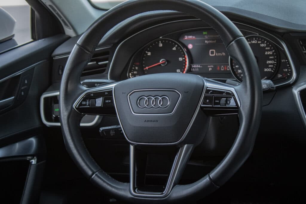 2022 Audi A6 - 11