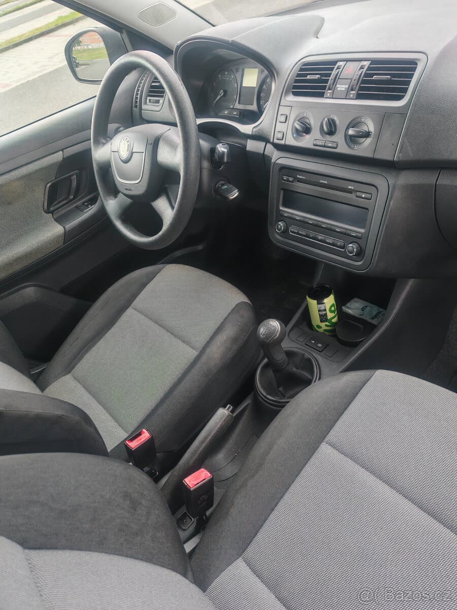 2012 Škoda FABIA - 11