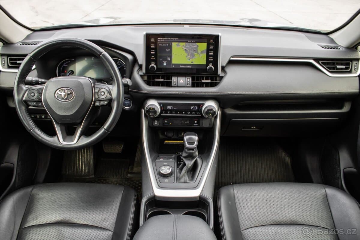2019 Toyota RAV4 - 11