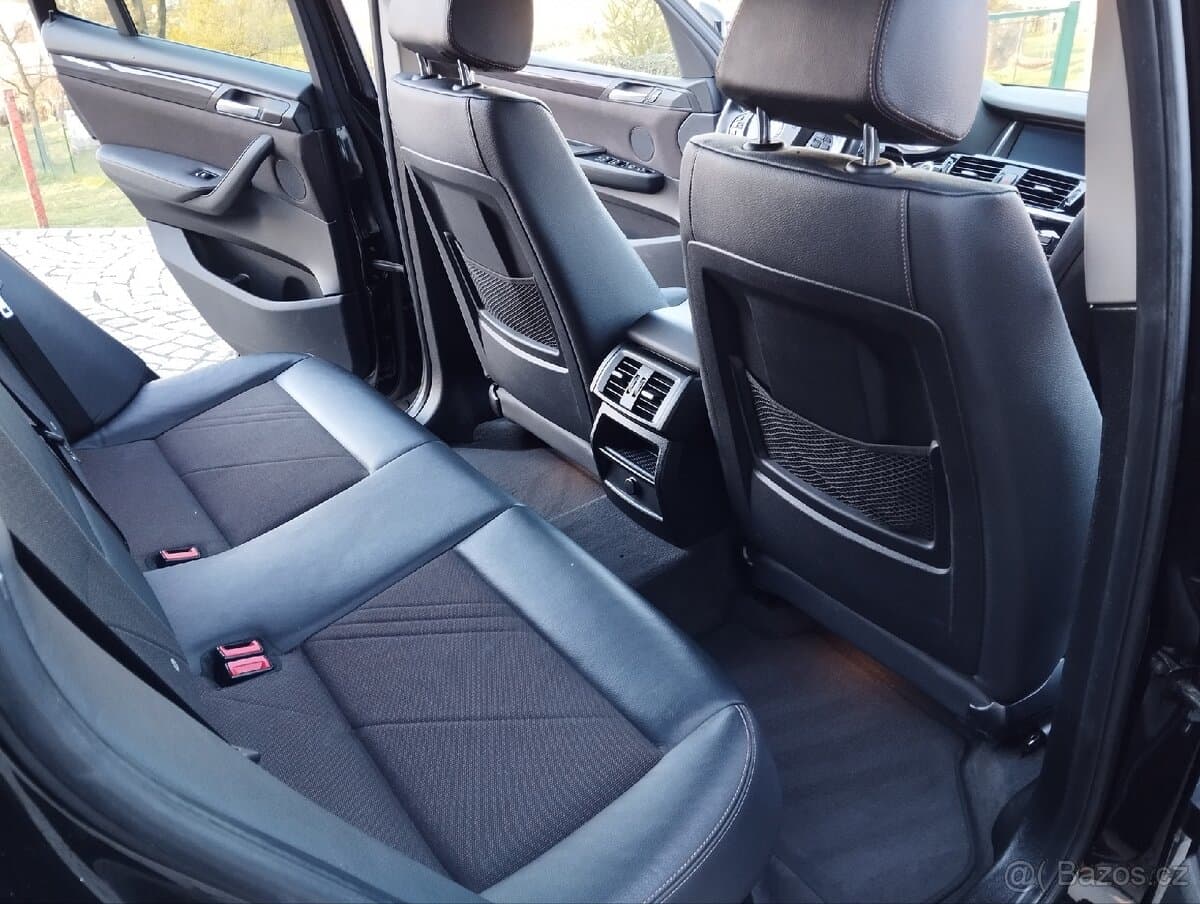 2017 BMW X3 - 11