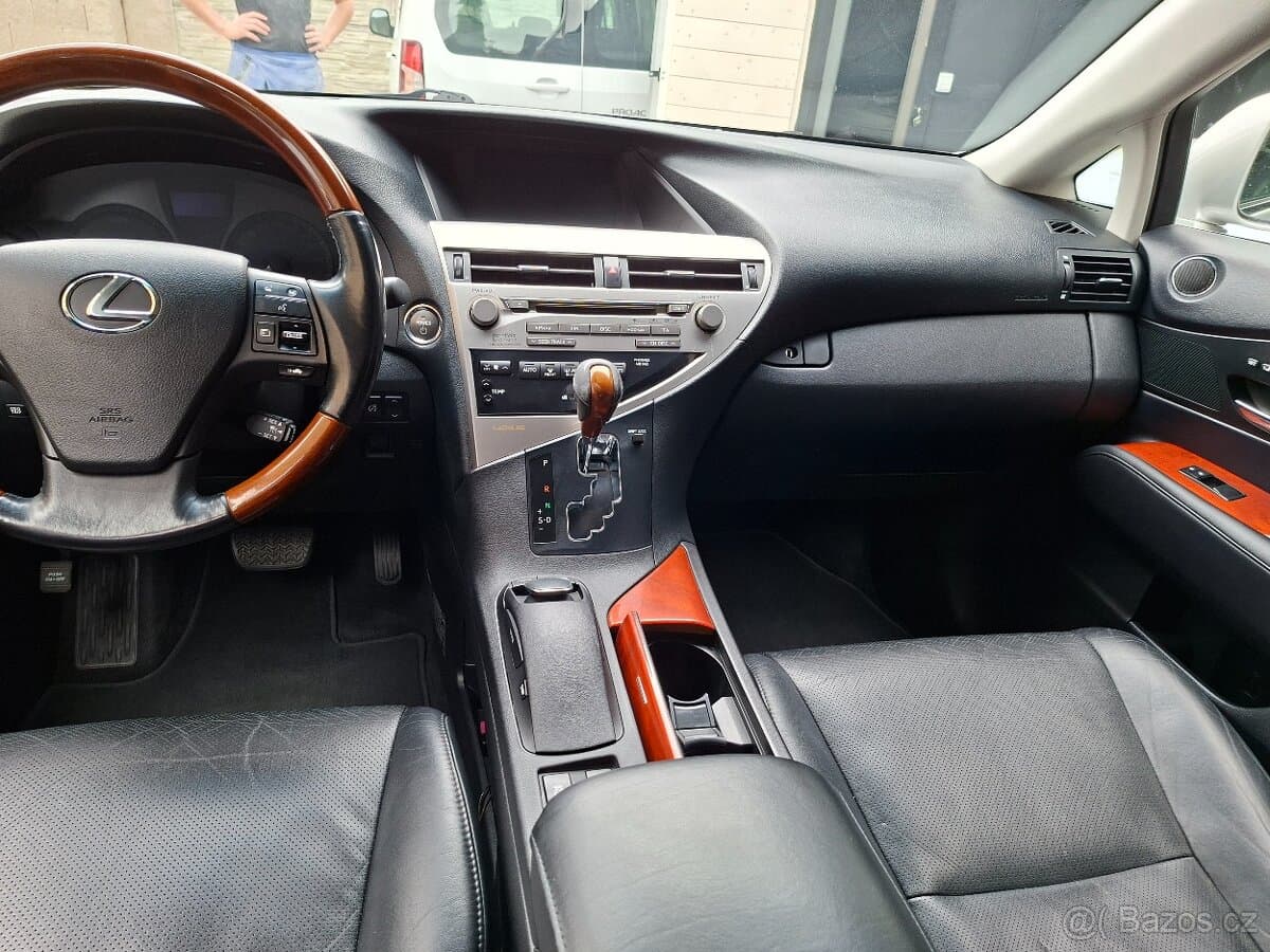 2009 Lexus RX - 11