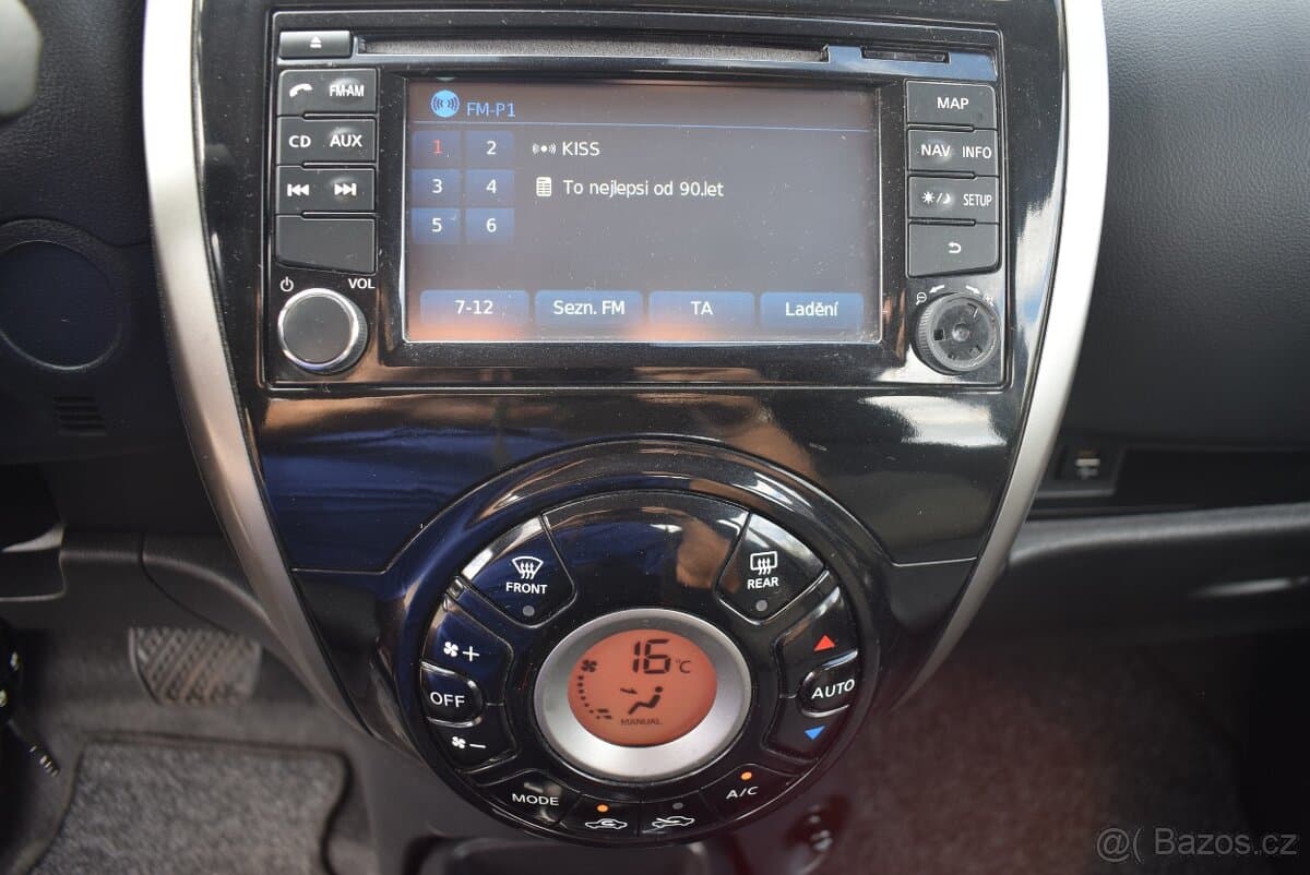 2015 Nissan MICRA - 11