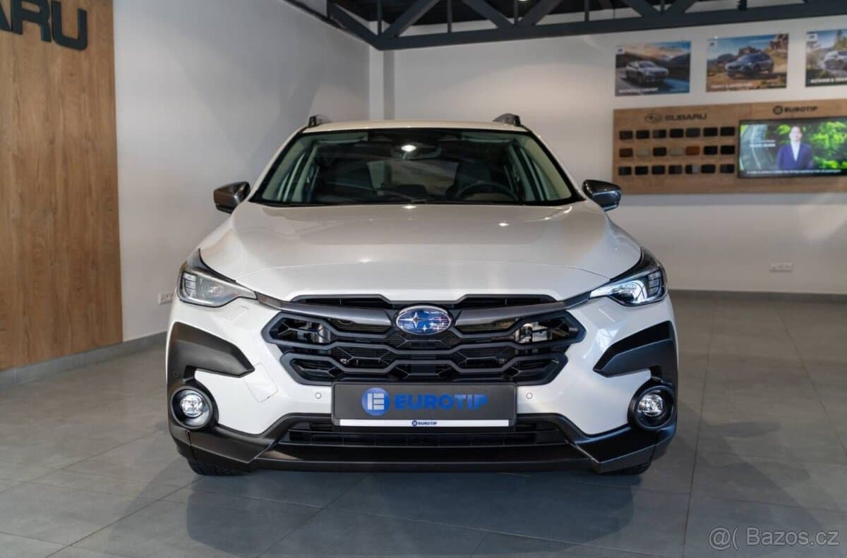 2025 Subaru CROSSTREK - 11