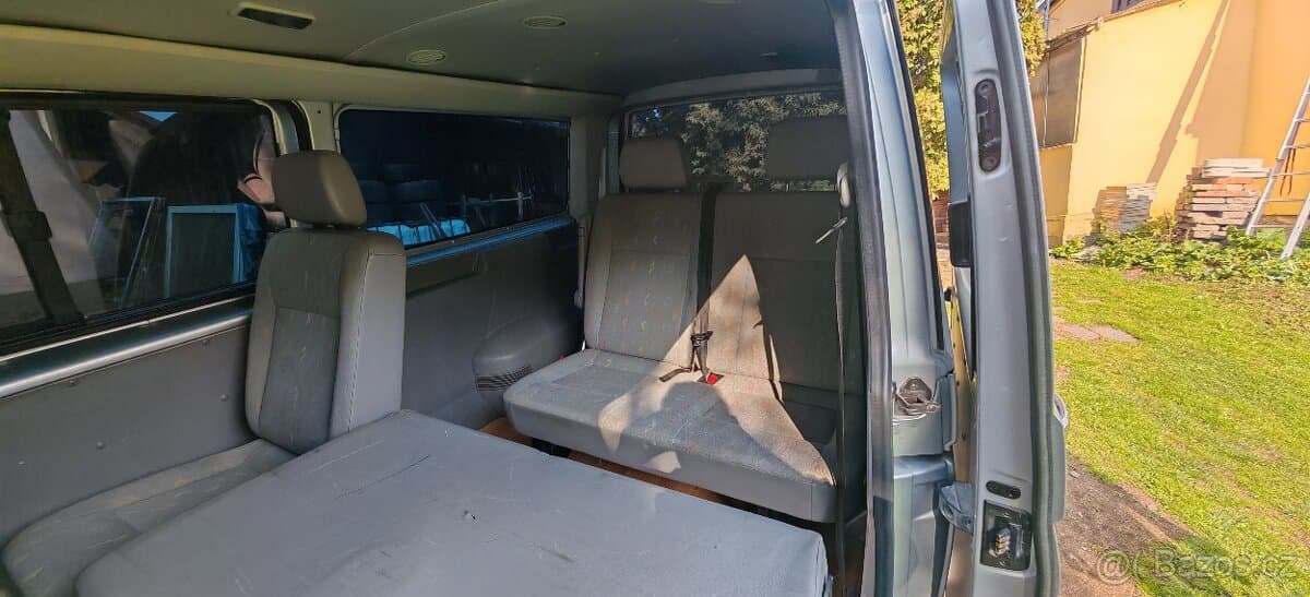 2006 Volkswagen TRANSPORTER - 11