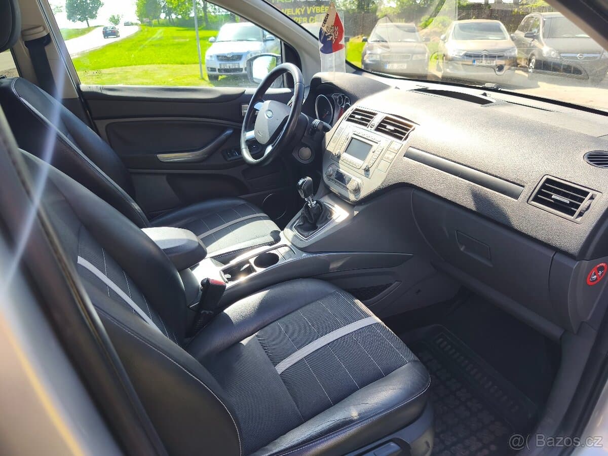 2009 Ford KUGA - 11