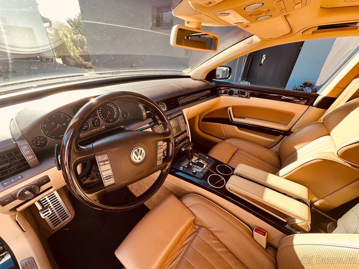 2007 Volkswagen PHAETON - 11