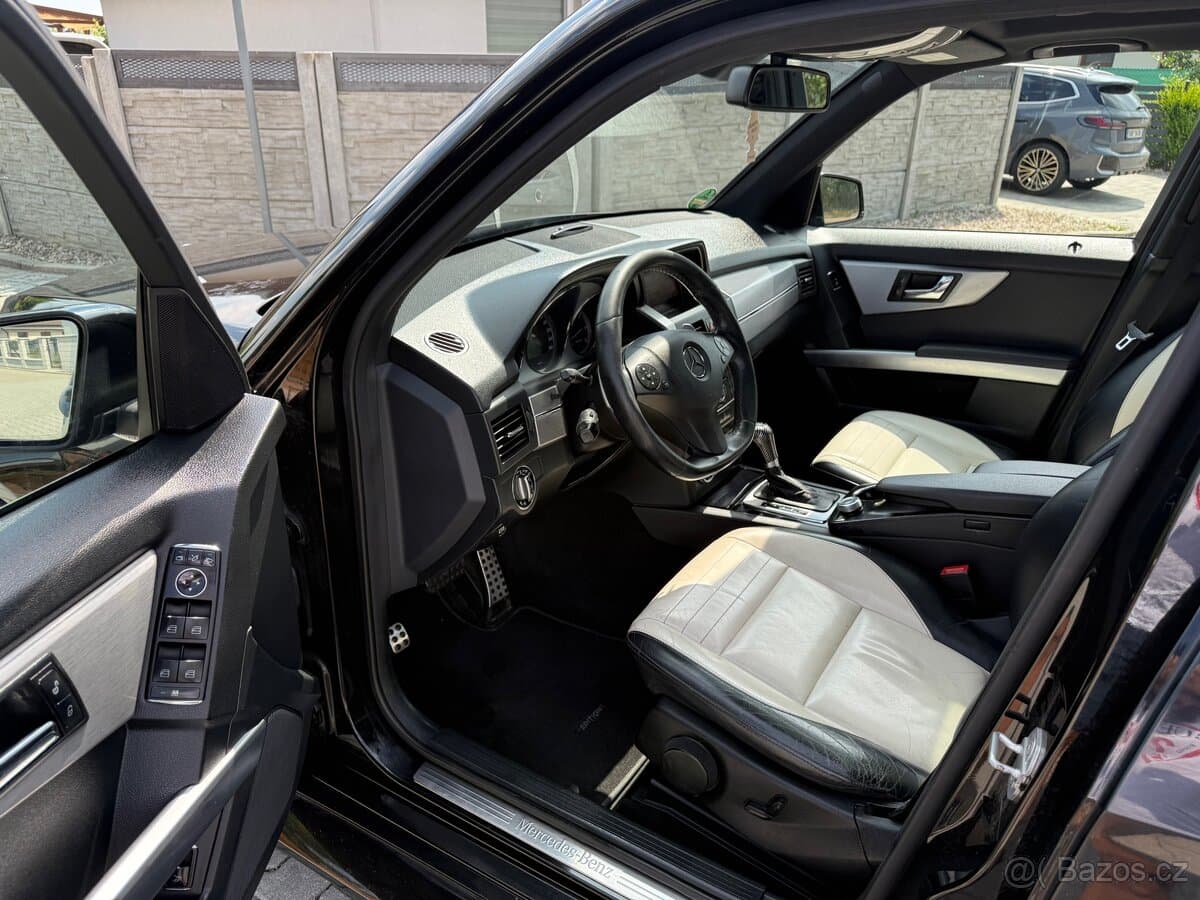 2011 Mercedes-Benz GL - 11