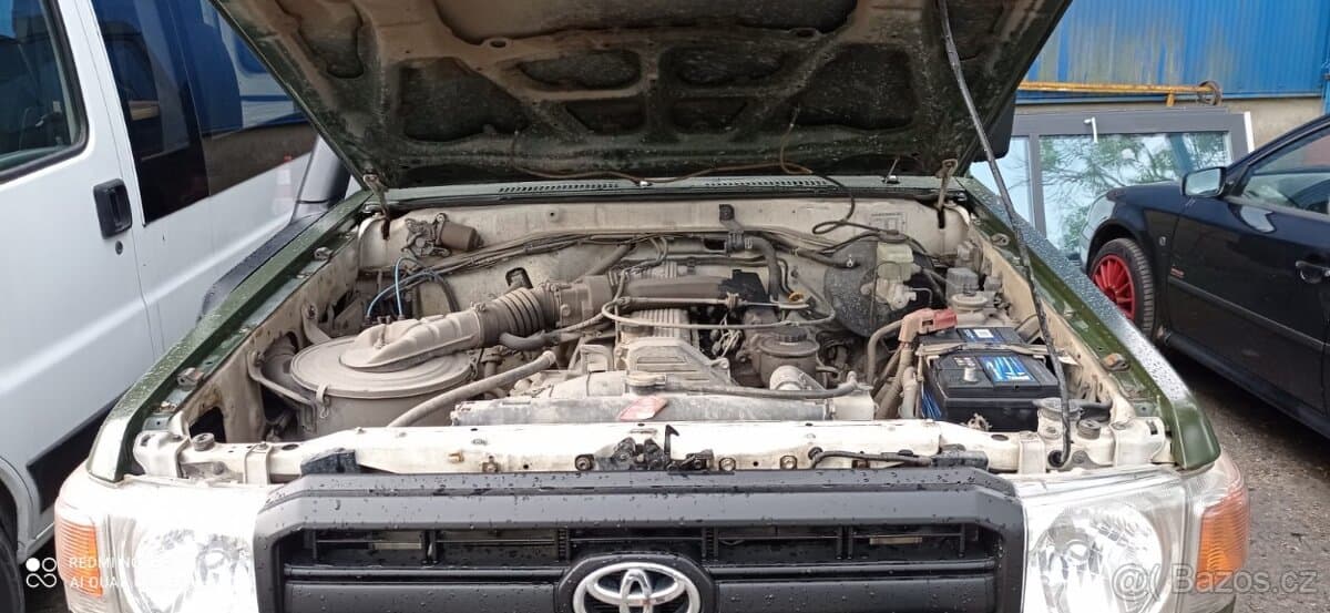 2009 Toyota LAND CRUISER - 11