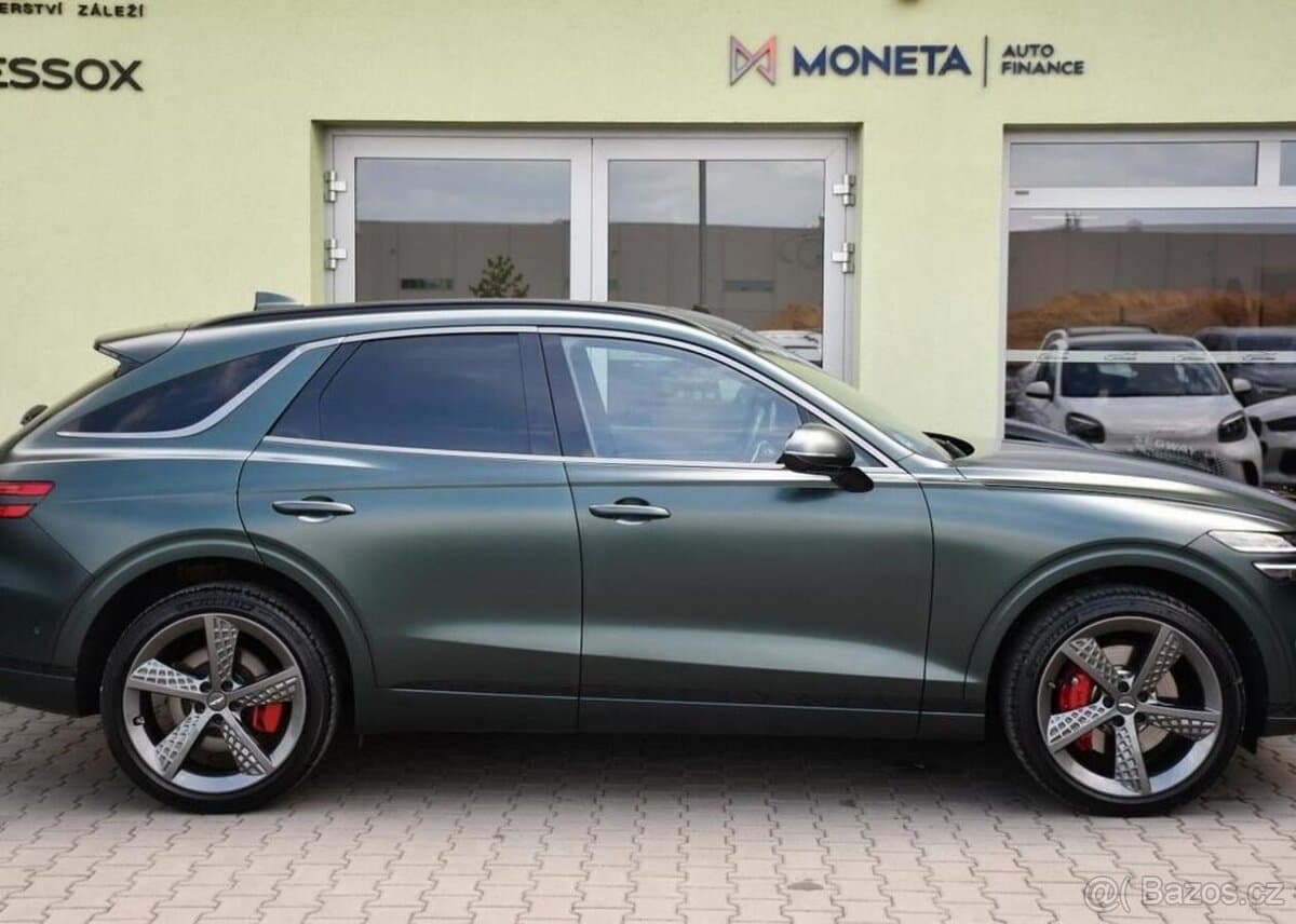2022 Genesis GV70 - 11
