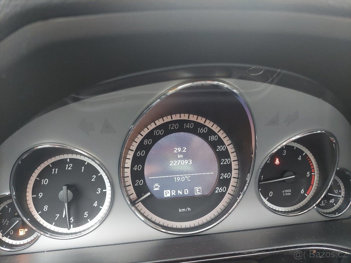 2010 Mercedes-Benz OSTATNÍ - 11