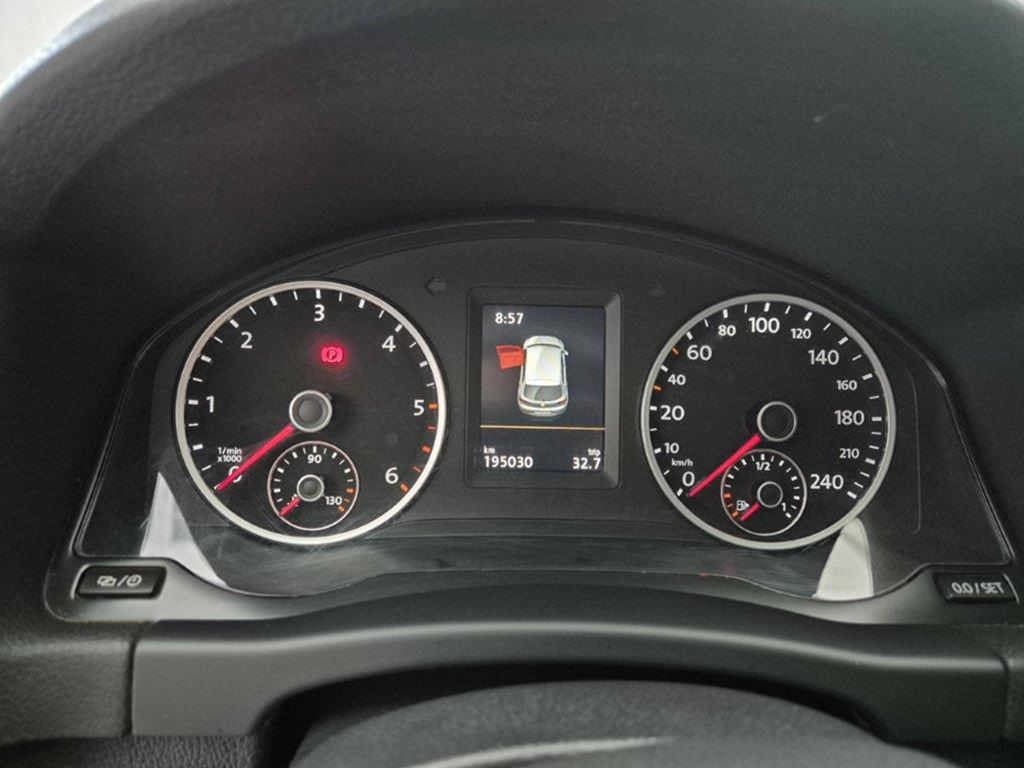 2014 Volkswagen TIGUAN - 11