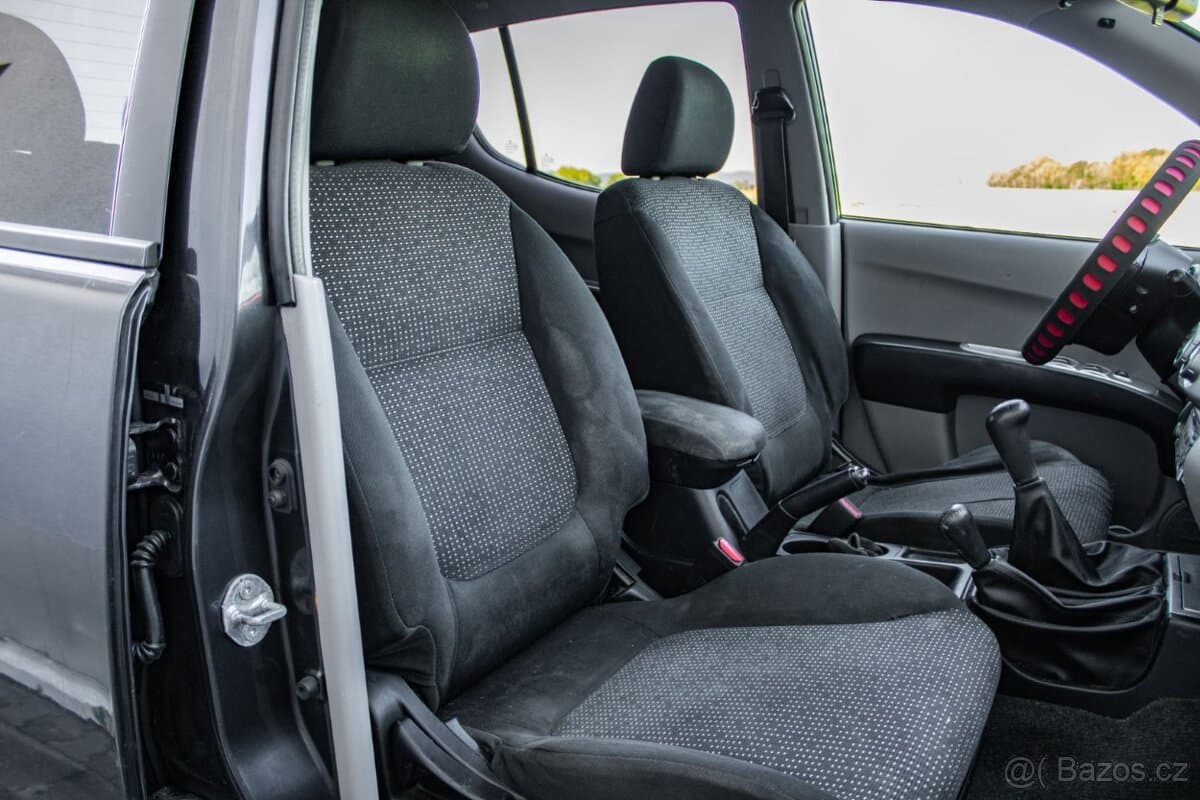 2011 Mitsubishi L200 - 11