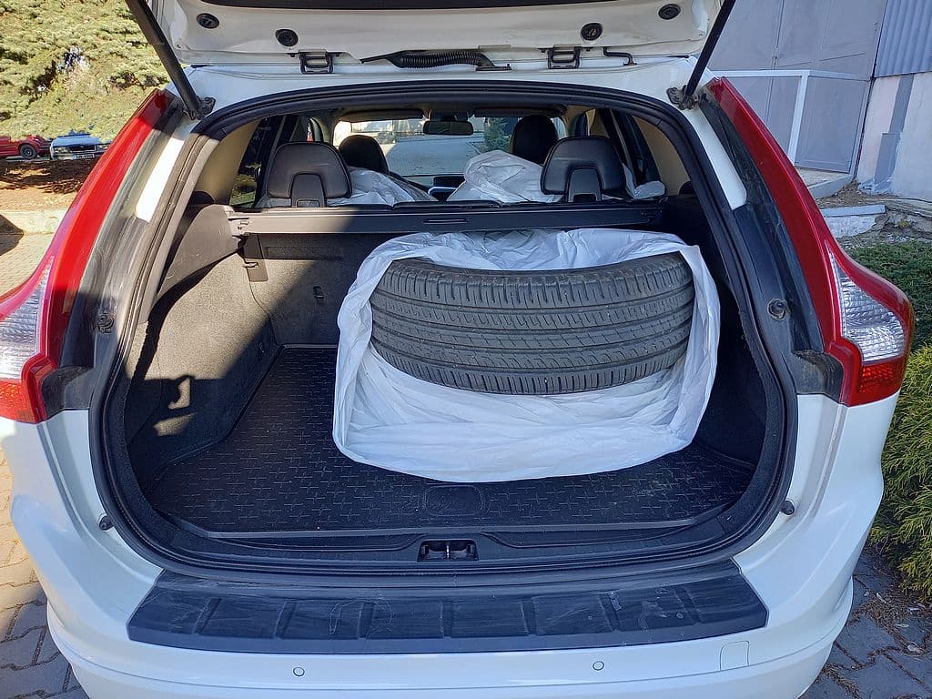 2011 Volvo XC60 - 11