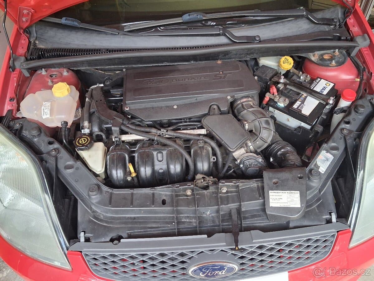 2005 Ford FIESTA - 11