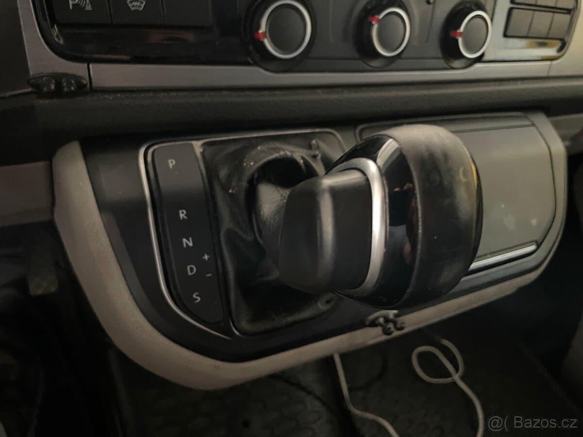 2016 Volkswagen TRANSPORTER - 11
