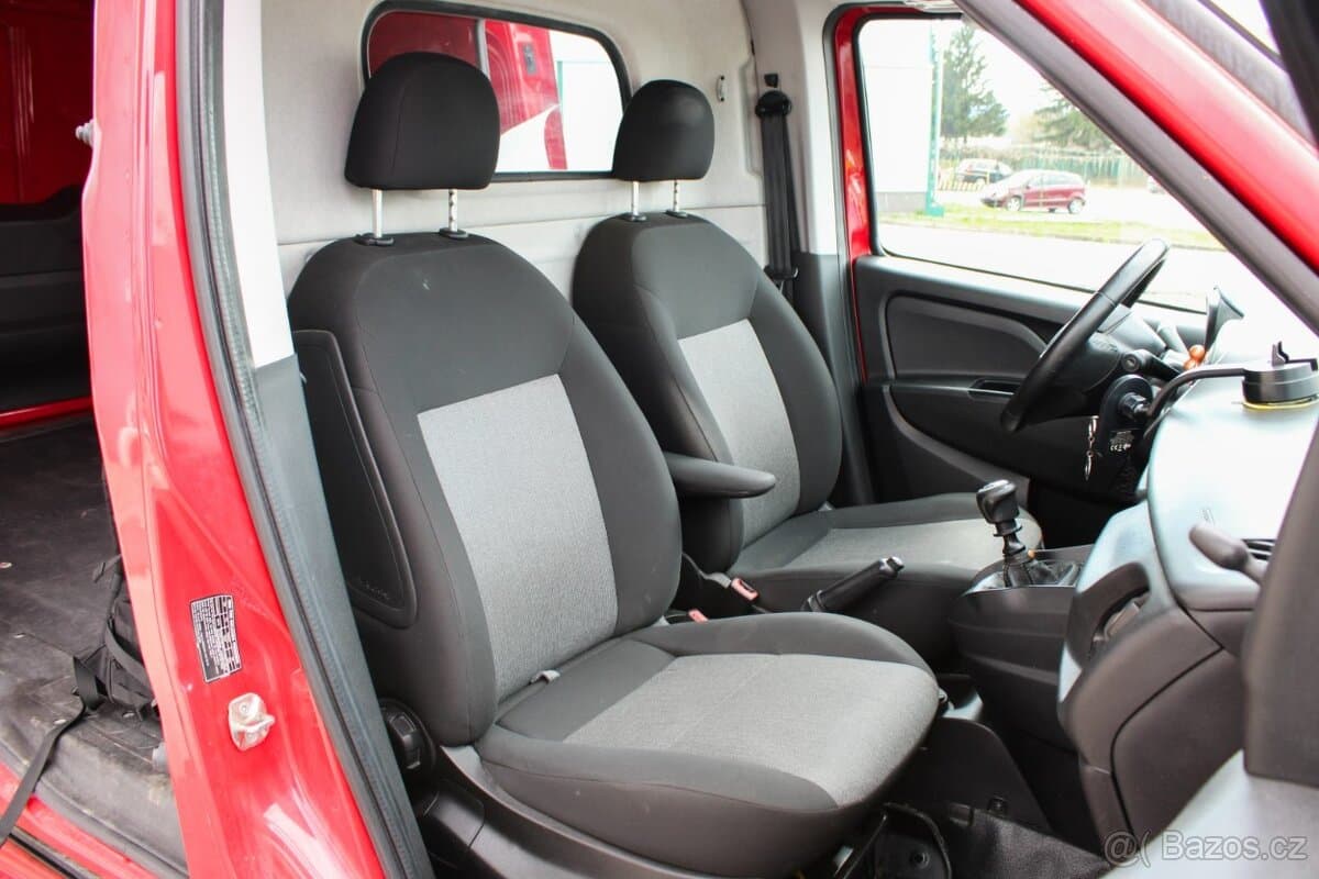 2017 Fiat DOBLO - 11