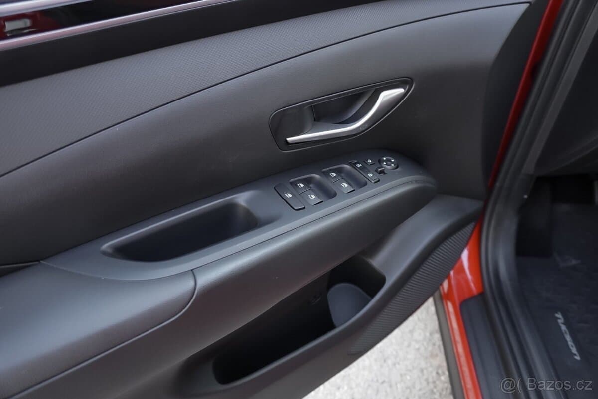 2021 Hyundai TUCSON - 11