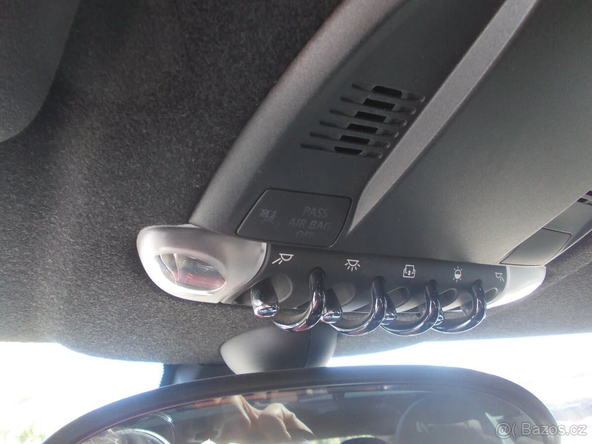 2008 Mini CLUBMAN - 11