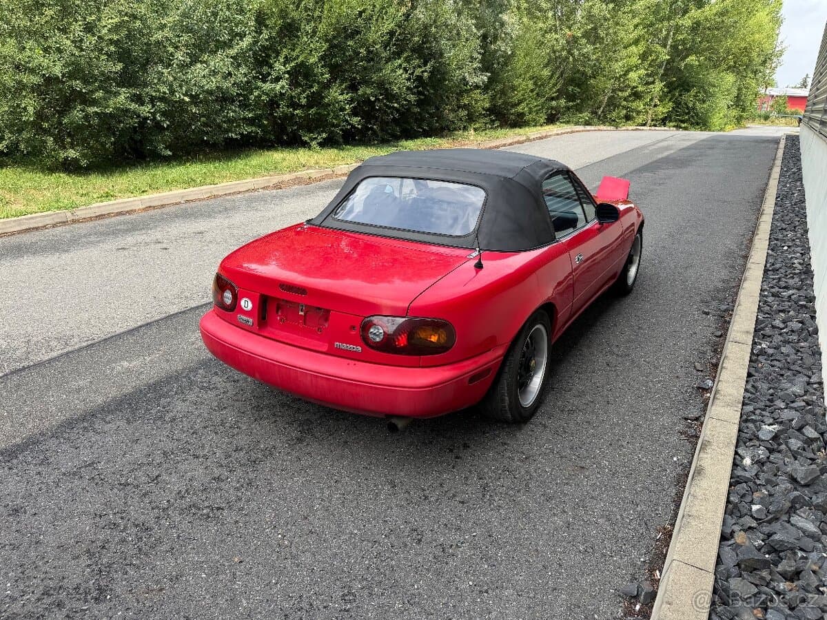 1991 Mazda MX-5 - 11