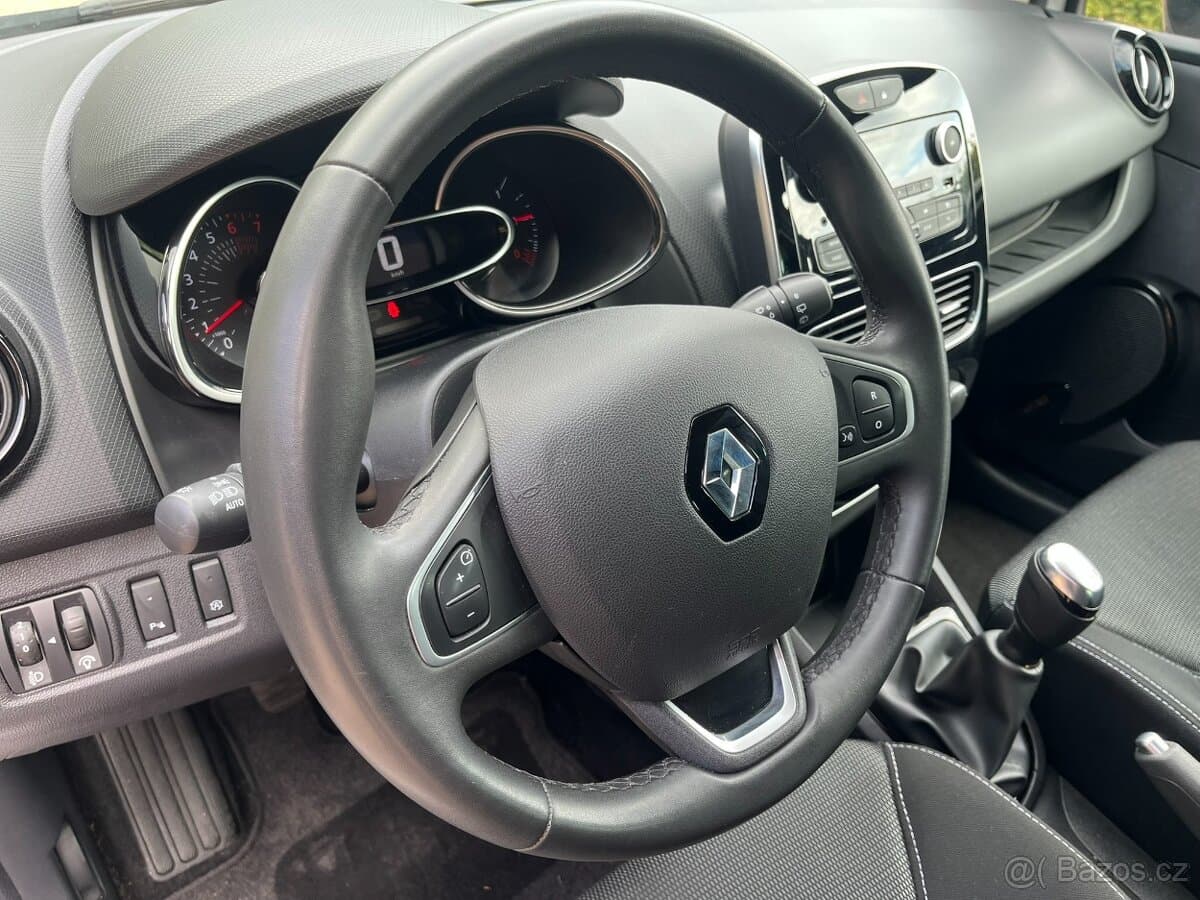 2020 Renault CLIO - 11