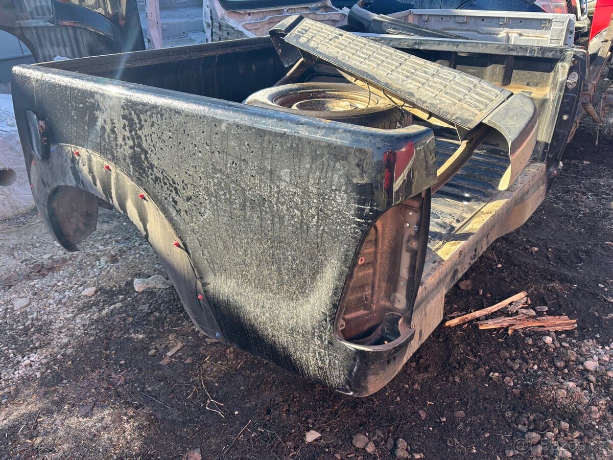 Toyota HILUX - 11