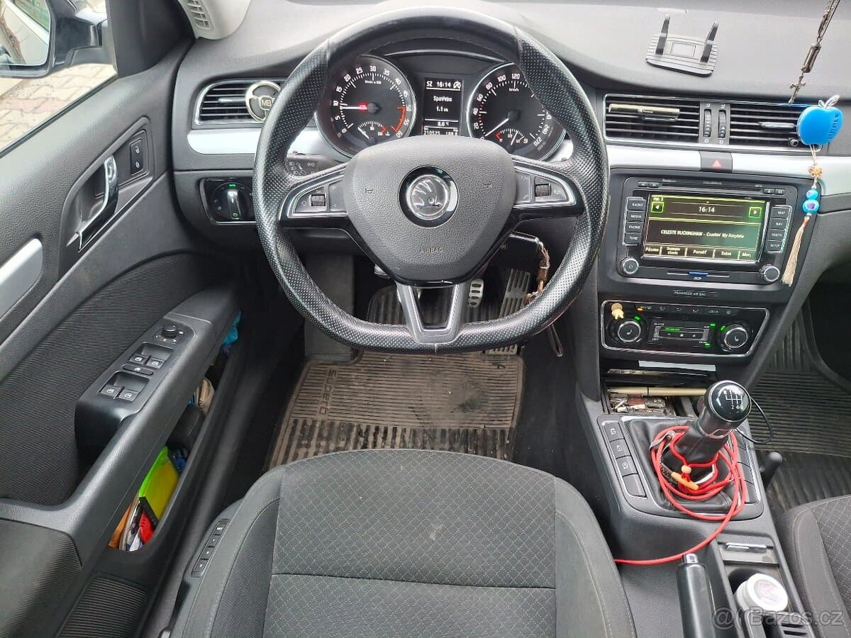 2014 Škoda SUPERB - 11