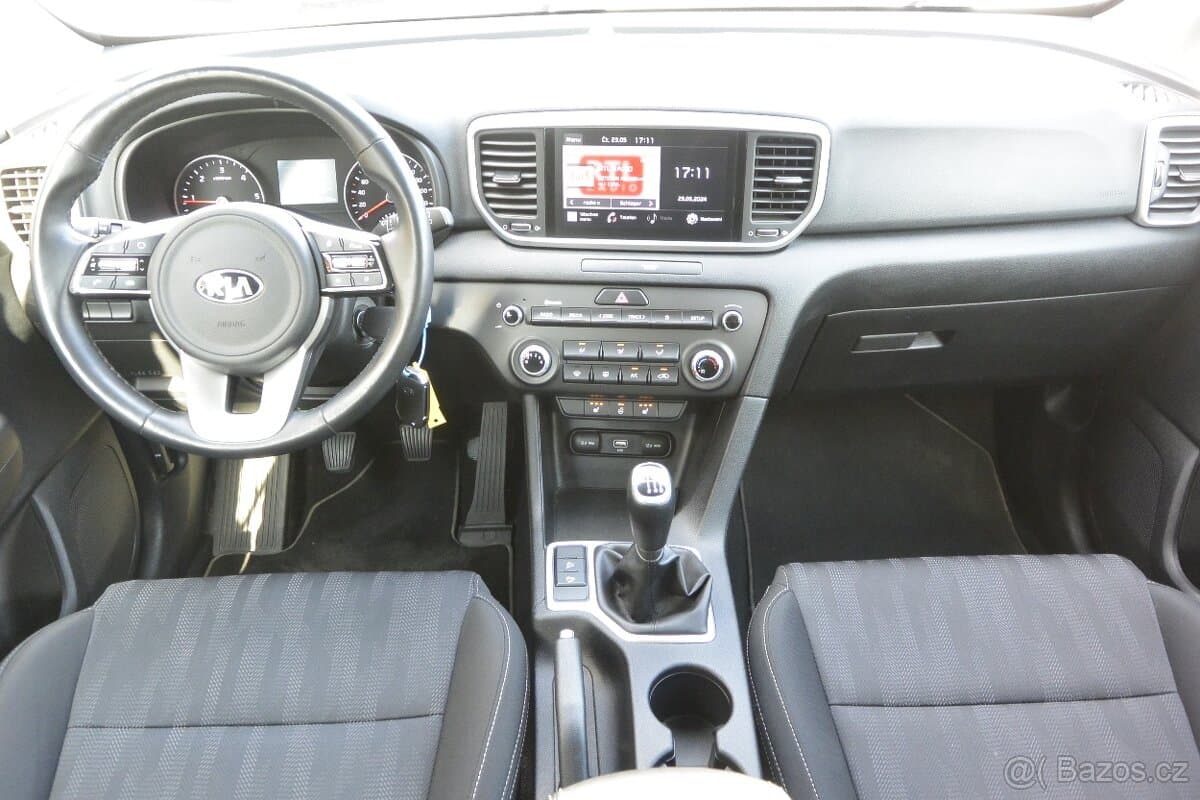 2021 Kia SPORTAGE - 11