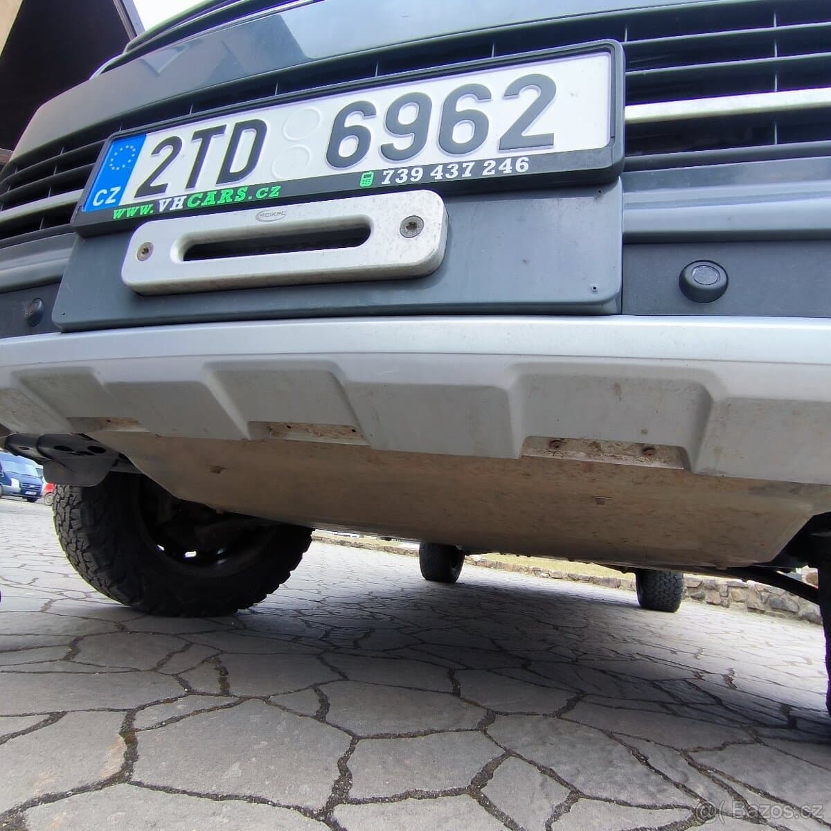 Volkswagen MULTIVAN - 11
