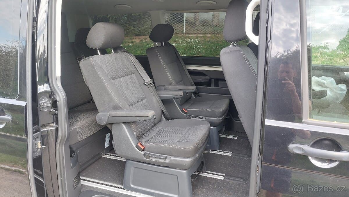 2016 Volkswagen MULTIVAN - 11