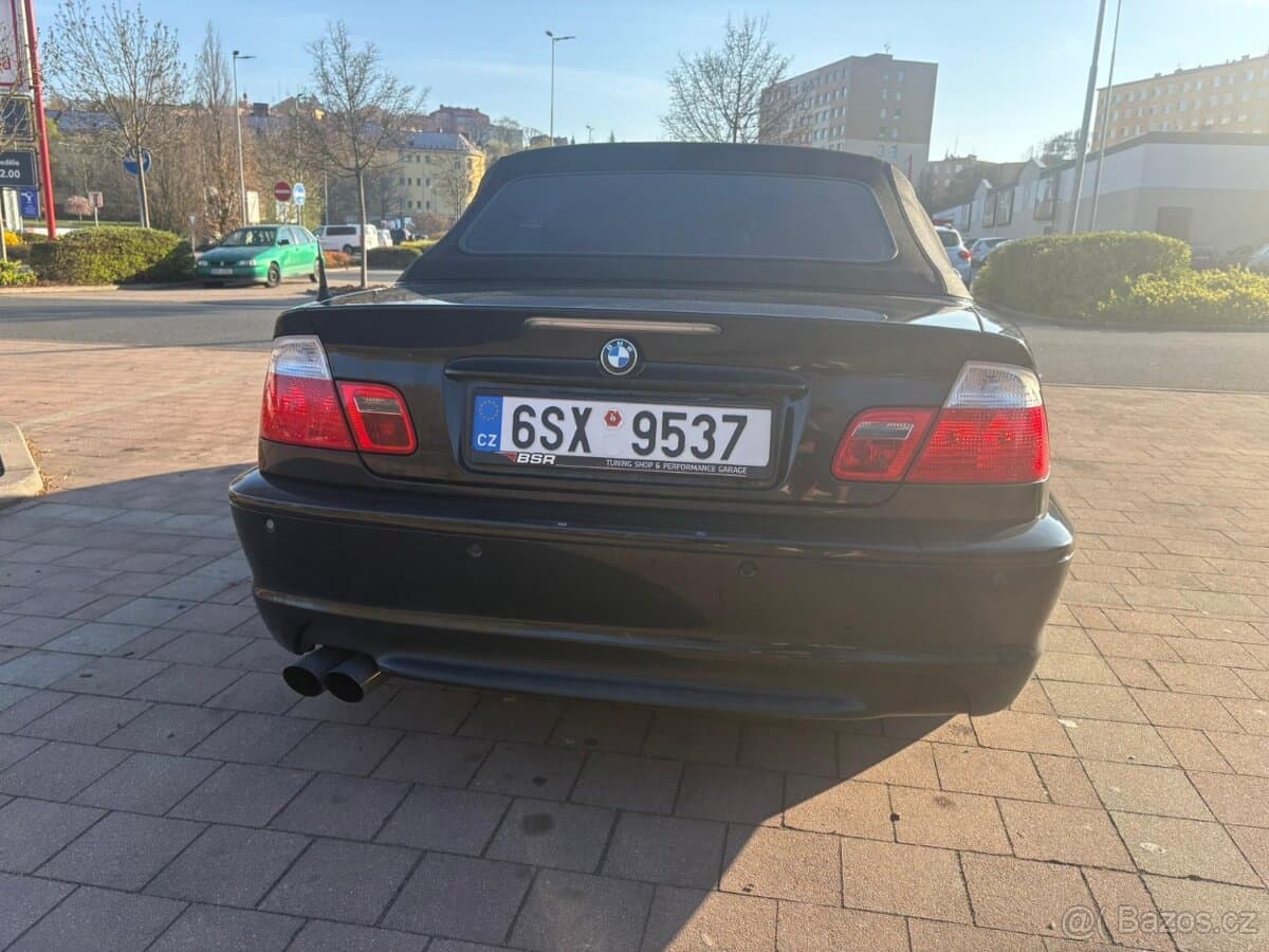 2002 BMW 3-SERIES - 11