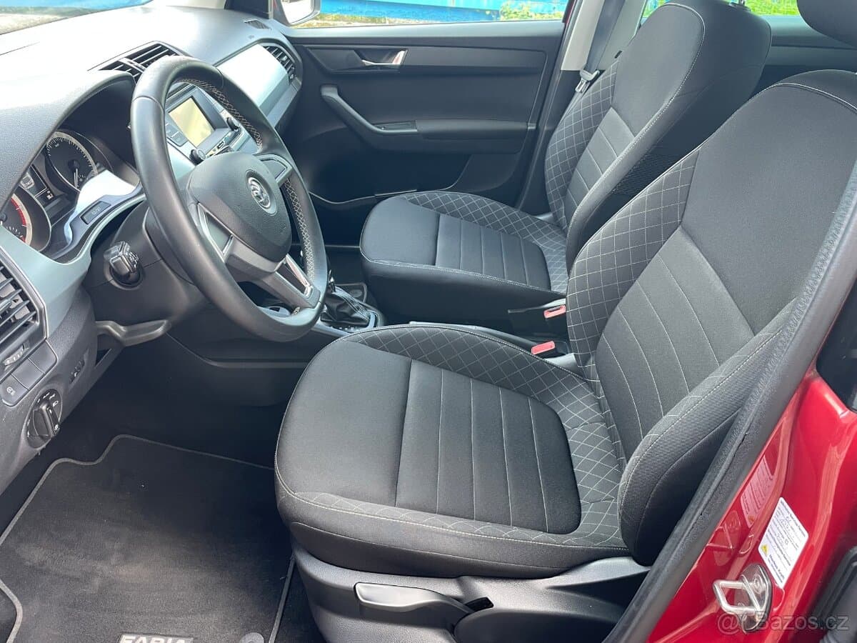 2015 Škoda FABIA - 11